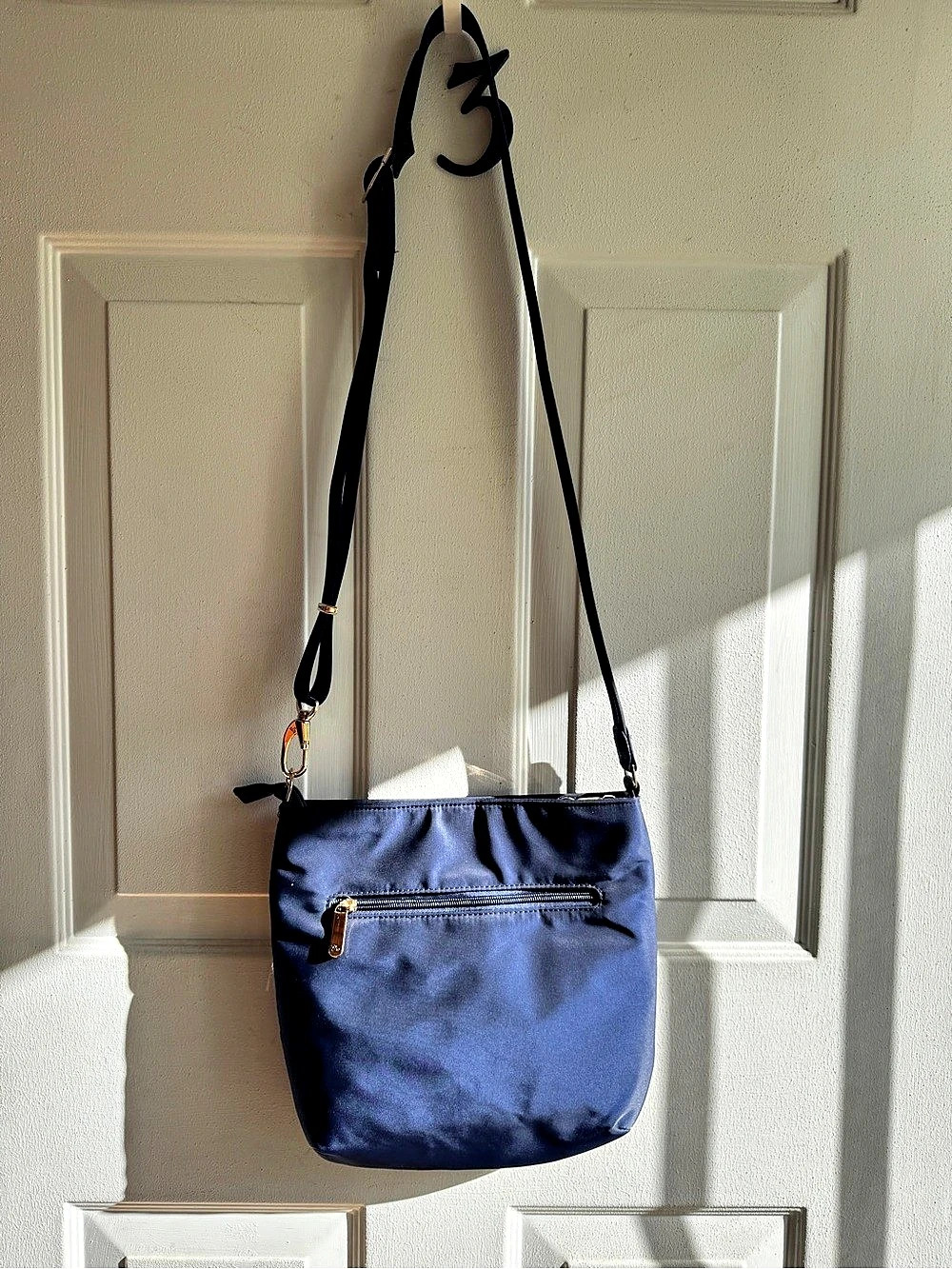 Baggallini Weekender crossbody Nylon Crossbody Bag in Blue
